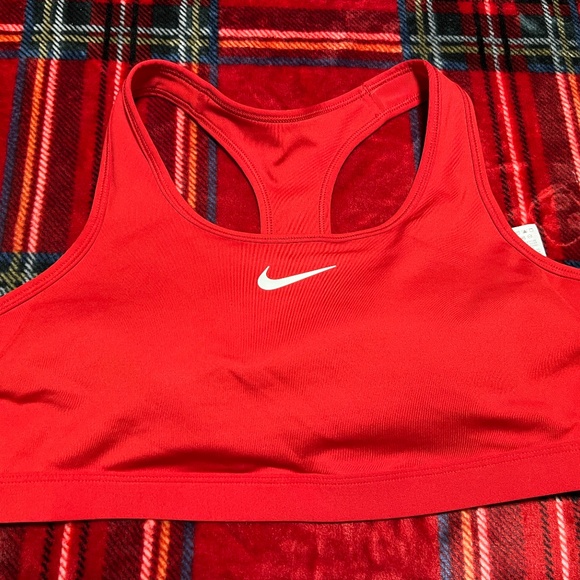 Nike Sports Bra - Size XL (Medium-Heavy Support, Red) - Picture 1 of 2